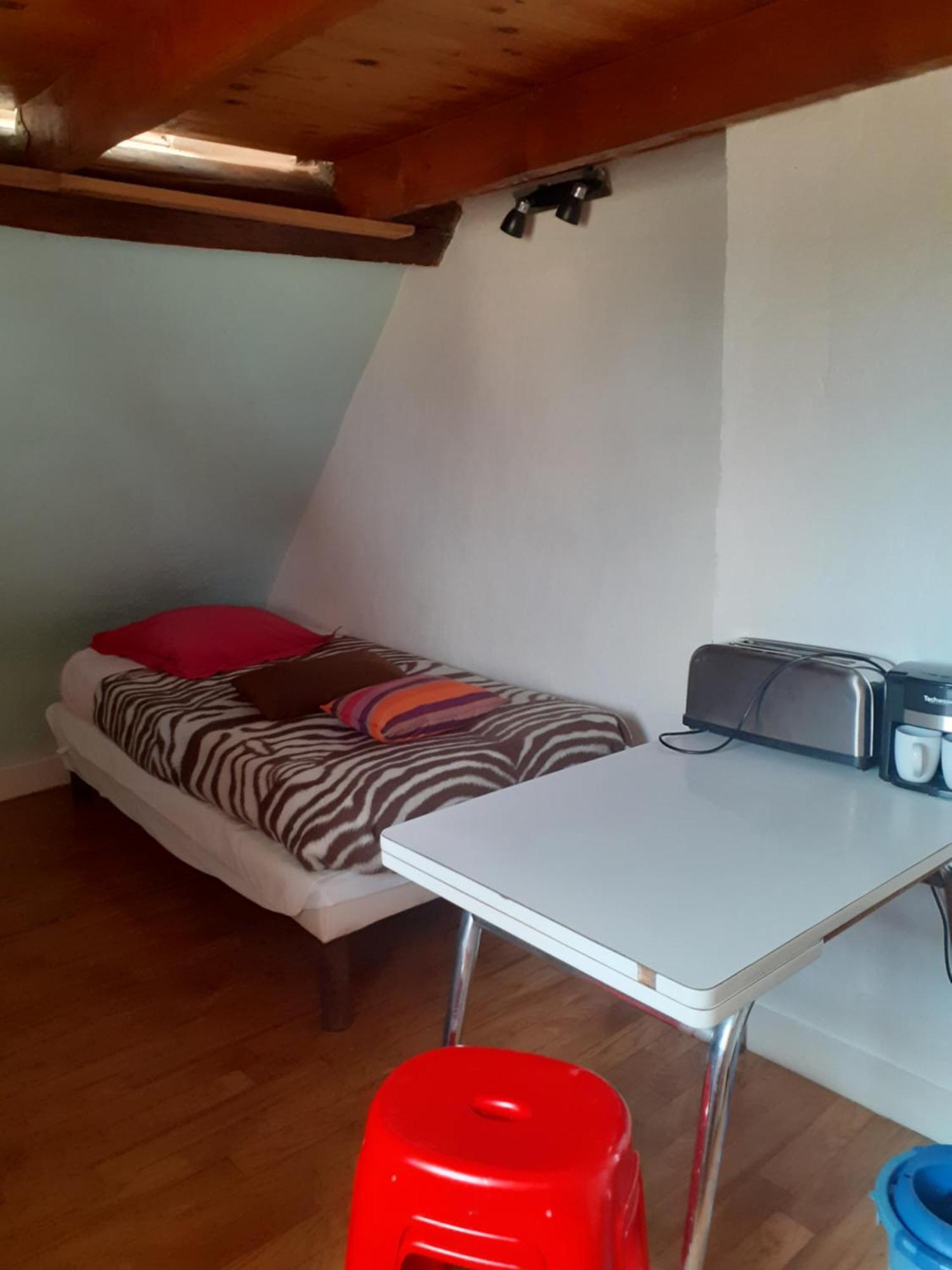 Appartement 2 Chambres A Lesigny Zimmer foto